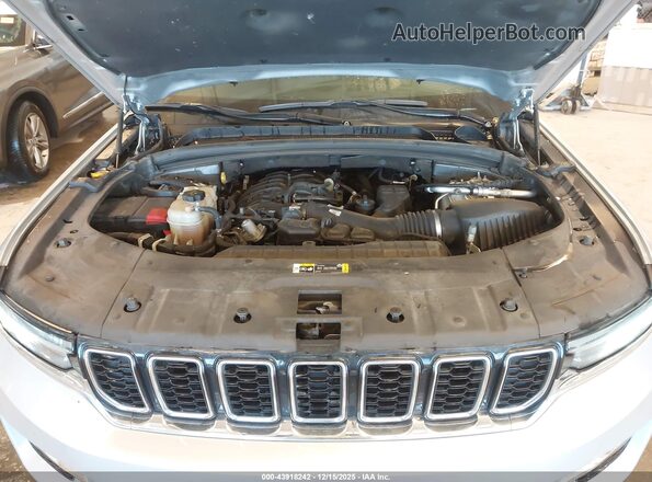 1C4RJHBG1N8577111 2022 JEEP GRAND CHEROKEE Silver Rear view