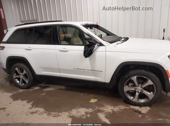 1C4RJHBG2RC103462 2024 JEEP GRAND CHEROKEE White უკანა სალონის ხედი
