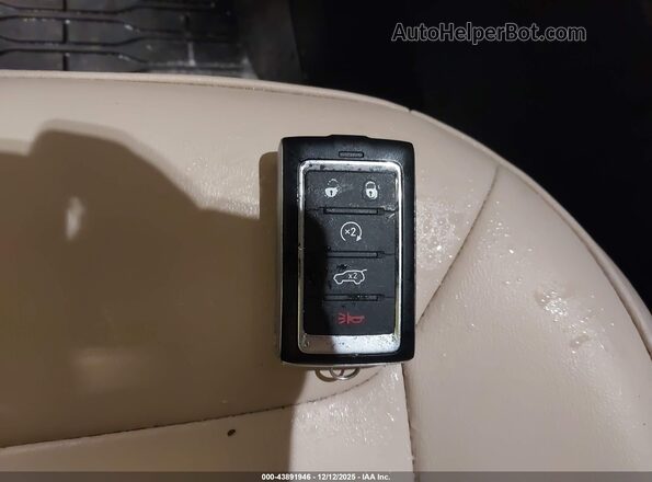 1C4RJHBG2RC103462 2024 JEEP GRAND CHEROKEE White წინა პანელის ხედი
