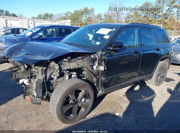1C4RJHBG2RC258545 2024 JEEP GRAND CHEROKEE Black Przód lewy