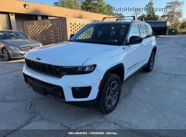 1C4RJHCG4N8572337 2022 JEEP GRAND CHEROKEE White Przód lewy