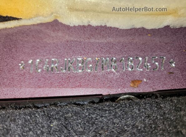 1C4RJKBG7M8182457 2021 JEEP GRAND Red VIN կոդի պիտակի տեսք