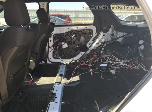 1C4SDJFT4RC242693 2024 DODGE DURANGO White Rear interior view