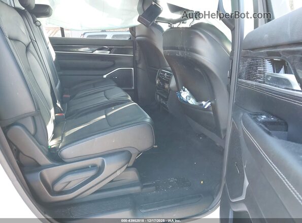 1C4SJSAP7RS118447 2024 JEEP WAGONEER L White VIN կոդի պիտակի տեսք