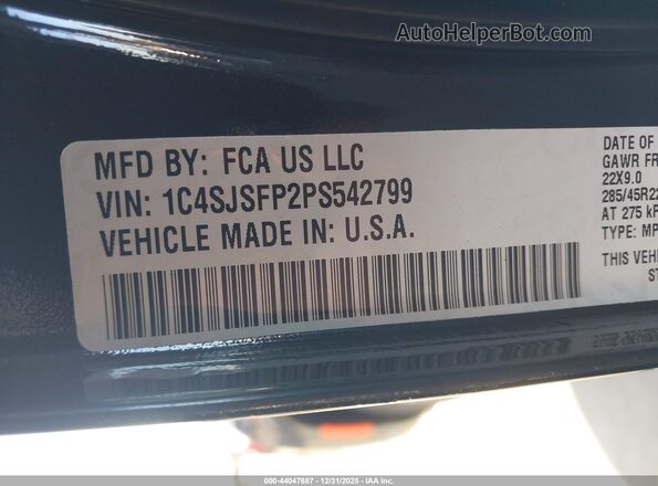 1C4SJSFP2PS542799 2023 JEEP GRAND WAGONEER L Black Vista del compartimento del motor