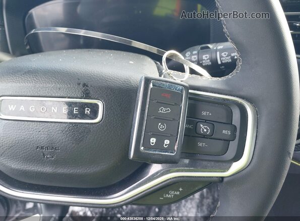 1C4SJVAP4RS118830 2024 JEEP WAGONEER Gray Widok deski rozdzielczej
