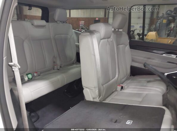 1C4SJVAP6PS561073 2023 JEEP WAGONEER White Vista de la etiqueta del VIN