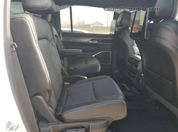 1C4SJVBP6SS532812 2025 JEEP WAGONEER White Вид задньої частини салону