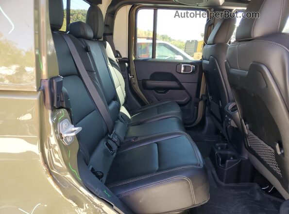 1C6PJTAG6SL527803 2025 JEEP GLADIATOR Green Rear seats view