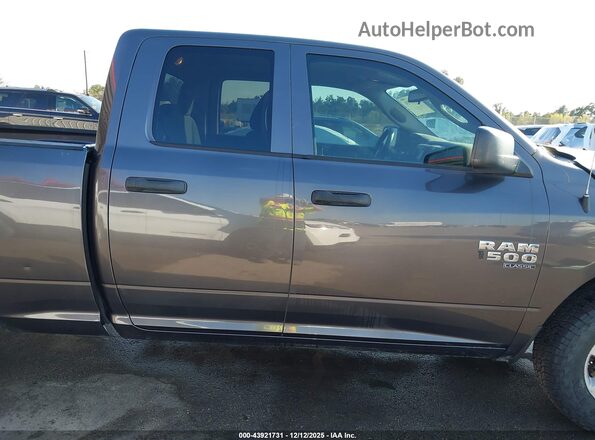 1C6RR6FG6LS150991 2020 RAM 1500 CLASSIC Gray Вид задньої частини салону