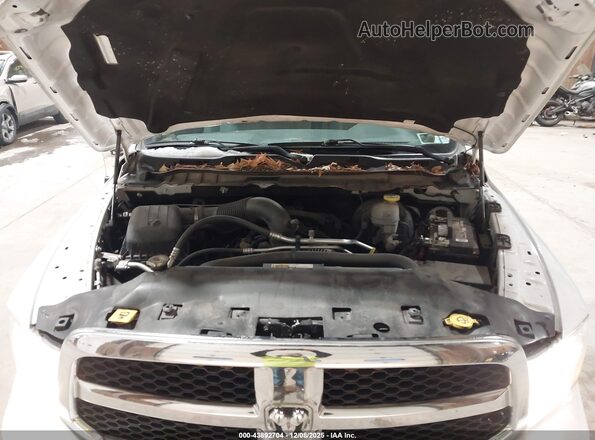 1C6RR7TT4LS129578 2020 RAM 1500 CLASSIC White Вид ззаду