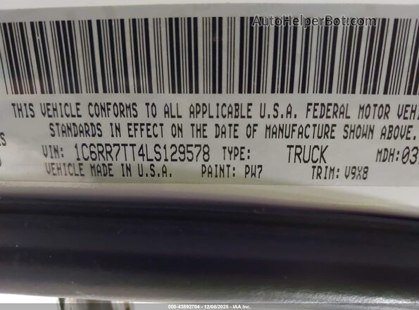 1C6RR7TT4LS129578 2020 RAM 1500 CLASSIC White Вид підкапотного простору
