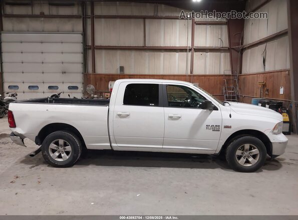 1C6RR7TT4LS129578 2020 RAM 1500 CLASSIC White Вид задньої частини салону