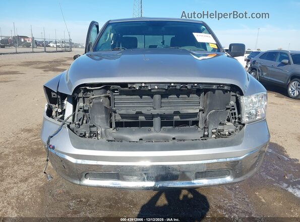 1C6RR7TT7LS101063 2020 RAM 1500 CLASSIC Silver Vista interior trasera
