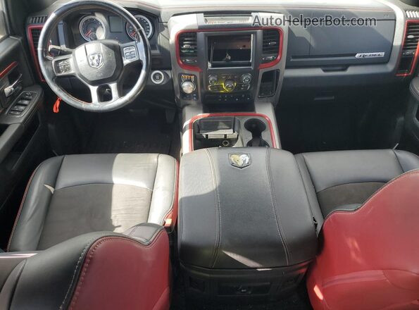 1C6RR7YT6GS363249 2016 RAM 1500 White Widok deski rozdzielczej