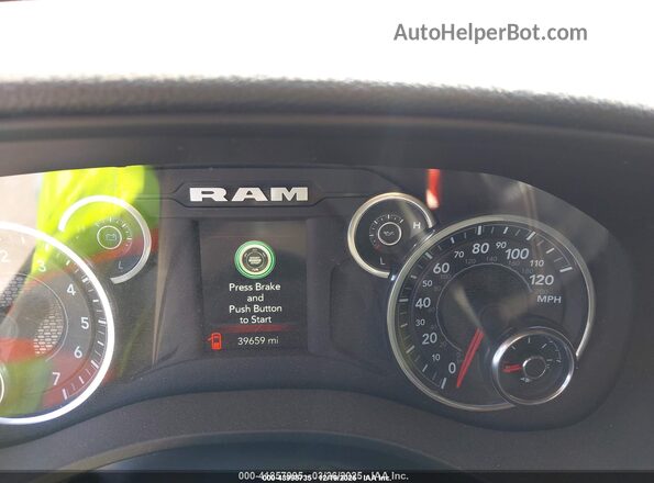 1C6RREFG9RN100166 2024 RAM 1500 Silver 