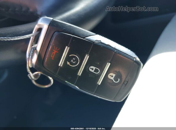 1C6RREFT6NN201253 2022 RAM 1500 Dark Blue წინა პანელის ხედი