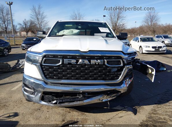 1C6RRFFG5SN601289 2025 RAM 1500 White Instrument cluster view