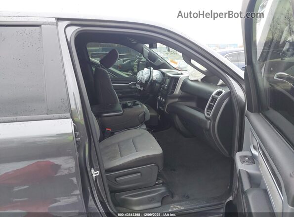 1C6SRFFT2NN448860 2022 RAM 1500 Gray წინა სალონის ხედი