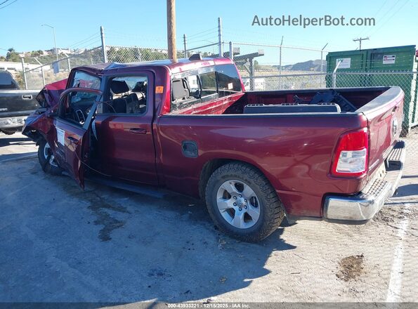1C6SRFMTXNN481205 2022 RAM 1500 Burgundy Rear interior view