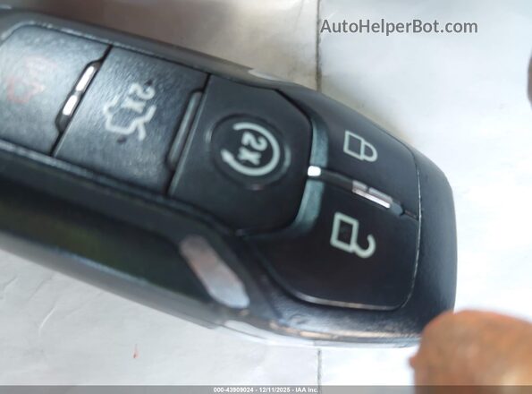 1FA6P8AM5H5317007 2017 FORD MUSTANG Gray 
