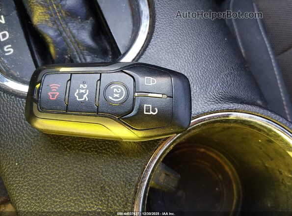 1FA6P8AM6G5241988 2016 FORD MUSTANG Gray Vista del salpicadero