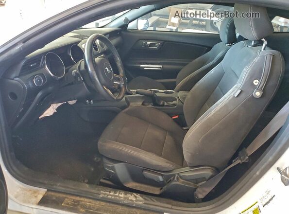 1FA6P8AM8G5220348 2016 FORD MUSTANG White წინა სალონის ხედი
