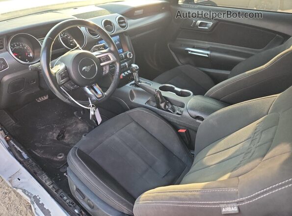 1FA6P8CF7N5111052 2022 FORD MUSTANG White Widok deski rozdzielczej