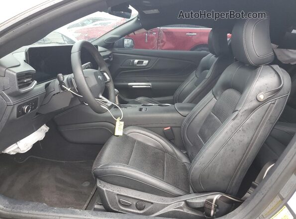 1FA6P8CF7R5400633 2024 FORD MUSTANG Gray Vista interior delantera