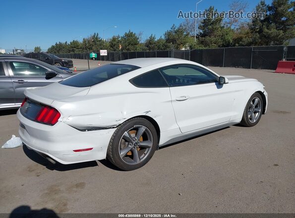 1FA6P8TH1G5256950 2016 FORD MUSTANG White Задня права чверть