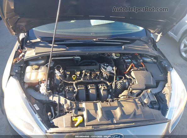 1FADP3F26GL365272 2016 FORD FOCUS Gray Vista trasera
