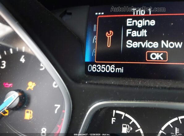 1FADP3FE8HL295088 2017 FORD FOCUS Silver 
