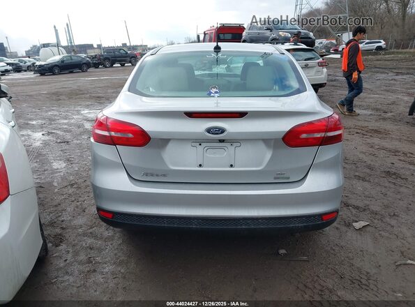 1FADP3FE8HL295088 2017 FORD FOCUS Silver 