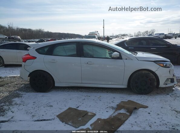 1FADP3L93HL298858 2017 FORD FOCUS ST White Rear interior view