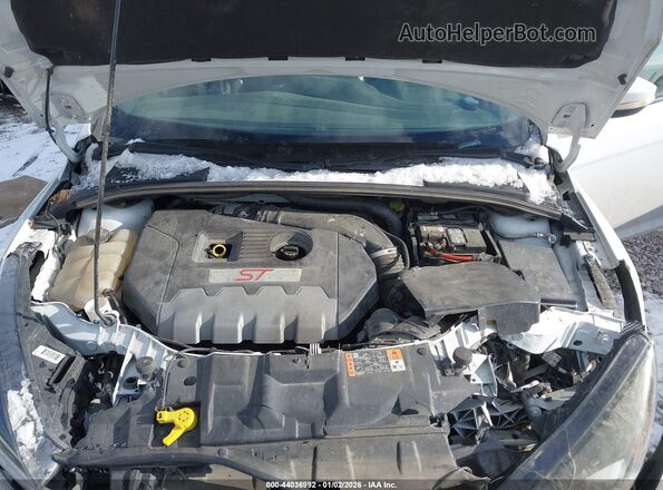 1FADP3L93HL298858 2017 FORD FOCUS ST White Rear view