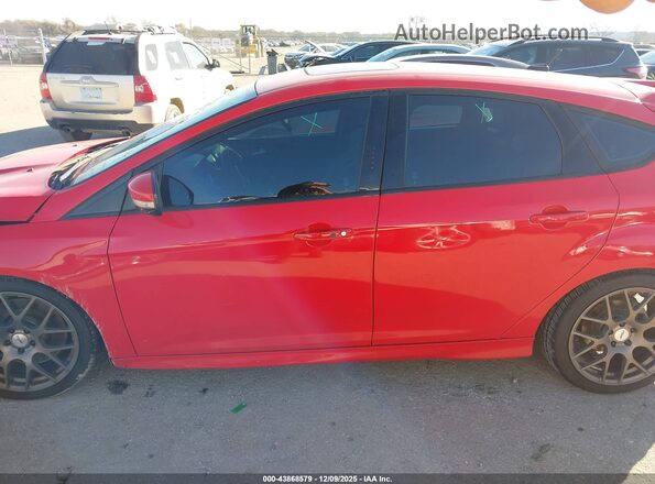 1FADP3L94GL267441 2016 FORD FOCUS ST Red 360 interior view
