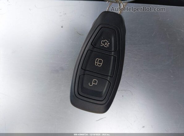1FADP3L97GL212935 2016 FORD FOCUS ST Blue Dashboard view