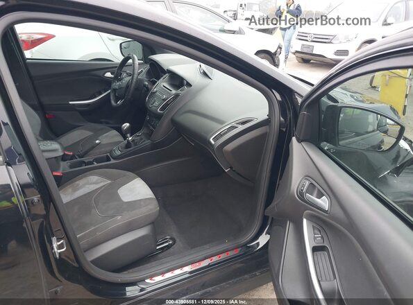 1FADP3L97HL246083 2017 FORD FOCUS ST Black Front interior view