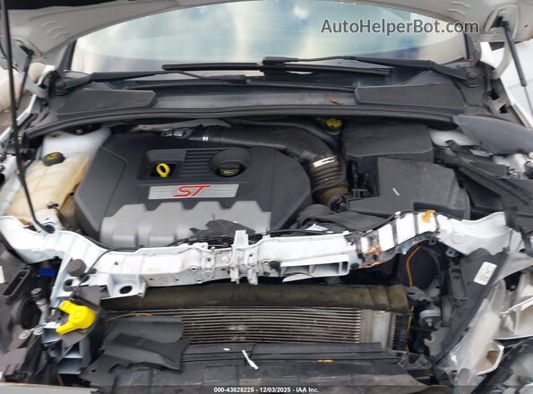1FADP3L98HL276175 2017 FORD FOCUS ST White Հետևի տեսք