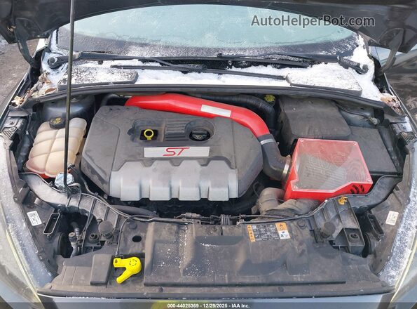 1FADP3L9XHL320676 2017 FORD FOCUS ST Gray Widok z tyłu