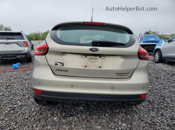 1FADP3N26GL298237 2016 FORD FOCUS Gold Widok z tyłu