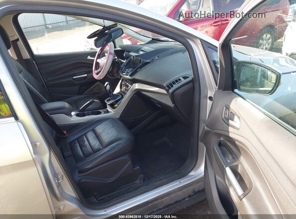 1FADP5CU2GL106022 2016 FORD C-MAX ENERGI Silver წინა სალონის ხედი