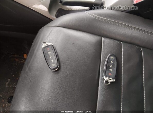 1FADP5CUXGL114286 2016 FORD C-MAX ENERGI Red Вид панелі приладів