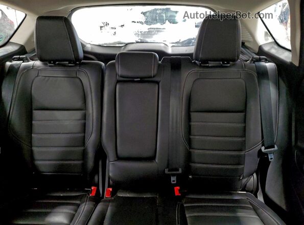 1FADP5DU6JL103548 2018 FORD C-MAX Gray Հետևի նստատեղերի տեսք