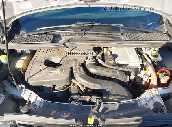 1FADP5EU3HL108232 2017 FORD C-MAX ENERGI Серебряный Вид сзади