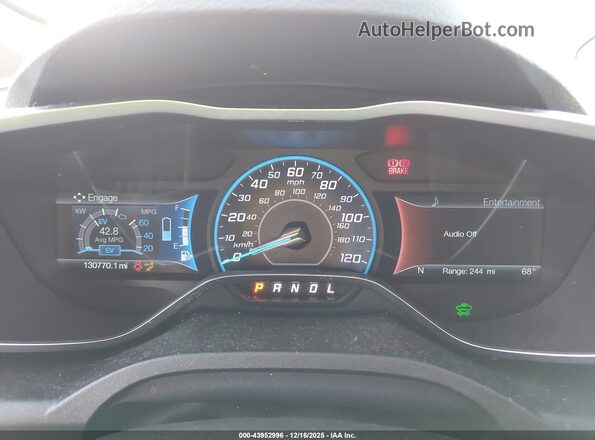 1FADP5FU4HL102910 2017 FORD C-MAX ENERGI Beige Vista de los asientos traseros