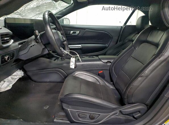 1FAGP8UH5R5132864 2024 FORD MUSTANG Gray Front interior view