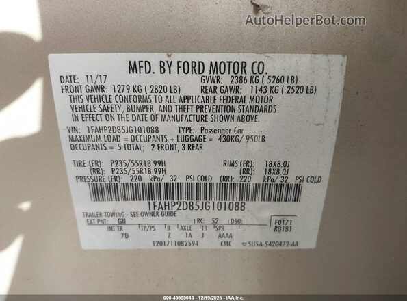 1FAHP2D85JG101088 2018 FORD TAURUS Gold Vista del compartimento del motor