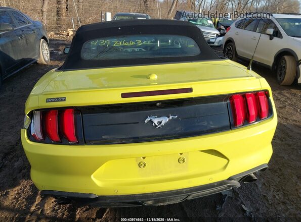 1FATP8UH7M5120139 2021 FORD MUSTANG Yellow 