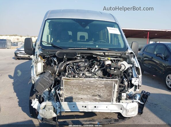 1FBAX2C83RKB79041 2024 FORD PASSENGER Silver Вид спереду